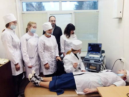  Хочу стать врачом: старшеклассники Краснотурьинска обучаются и обследуются одновременно 