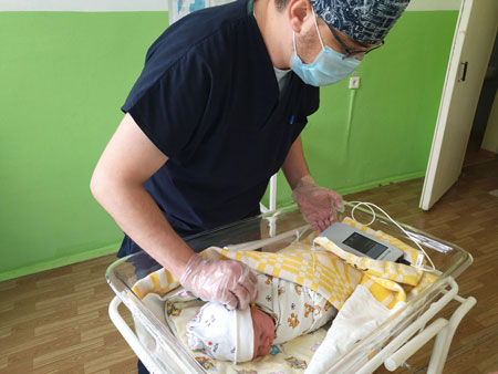  Более 500 исследований слуха у новорождённых ежегодно проводят специалисты городской больницы Краснотурьинска 